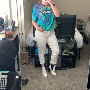 Levi’s tie dye t shirt!!